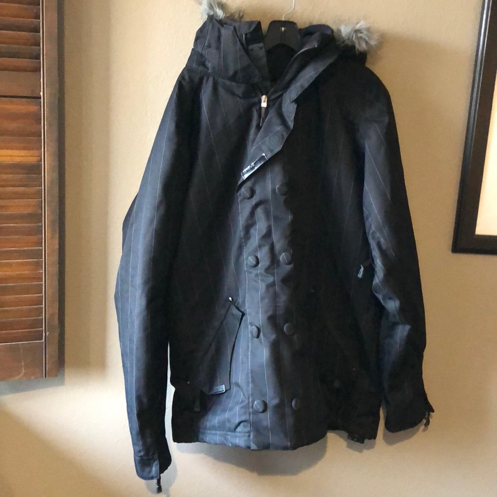 Oakley mens snowboard jacket sz L